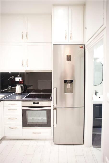 Luxury Apartment In Athens! ภายนอก รูปภาพ